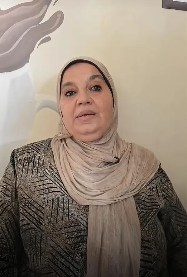 المعلمه