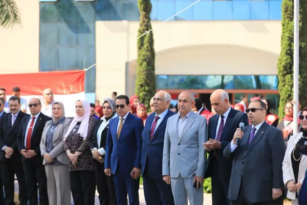 بتحية العلم.. جامعة كفر الشيخ تستقبل طلابها في أول أيام العام الدراسي