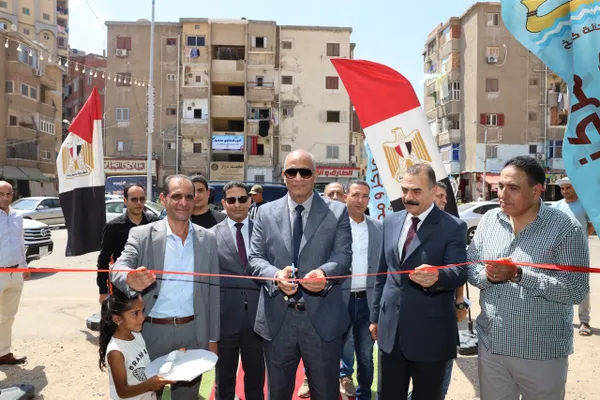 جانب من الافتتاح 