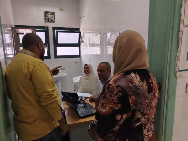 جانب من القافلة العلاجية 