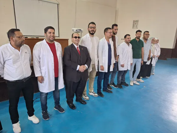 جانب من تفقد الكشف الطبي للطلاب الجدد