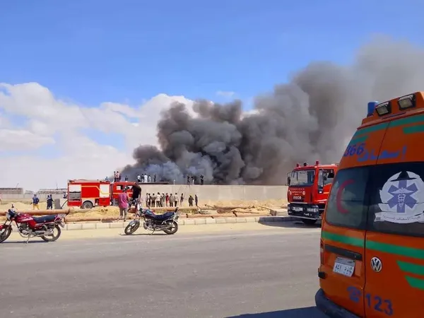 حريق مصنع اقمشه بالإسماعيلية 