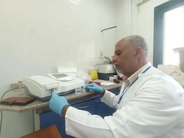 قافلة طبية بقرية البلهاس 