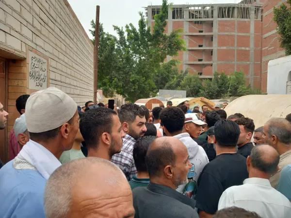 تشييع جثمان عزه رمزي