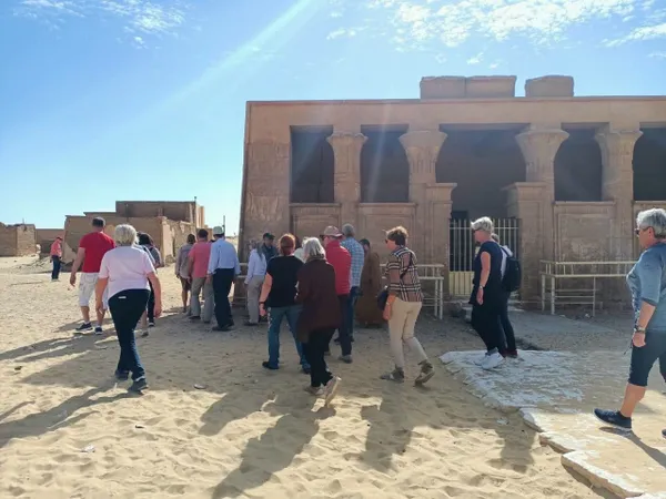 جانب من الزيارة 
