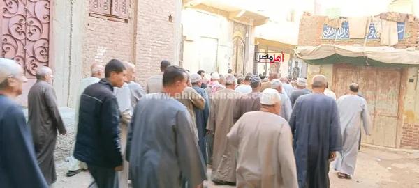 جانب من تشييع الجثمان 
