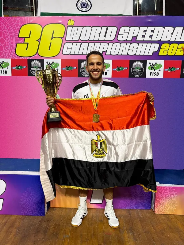 محافظ كفرالشيخ يهنئ أبطال نادي دسوق بانضمامهم لمنتخب مصر لكرة السرعة والمشاركة في بطولة العالم الـ37