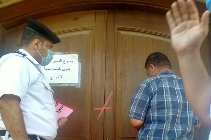القاهرة الجديدة تنفيذ 8 قرارات غلق وتشميع بالتجمع الخامس أهل مصر