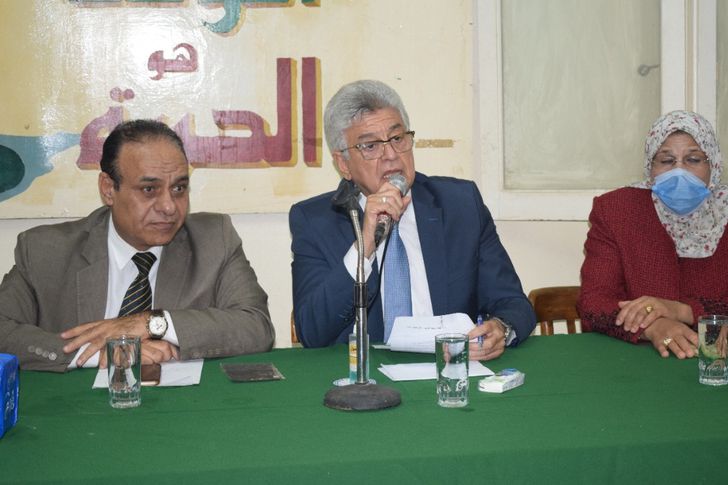 هاني أباظة ومستشار وزير التعليم