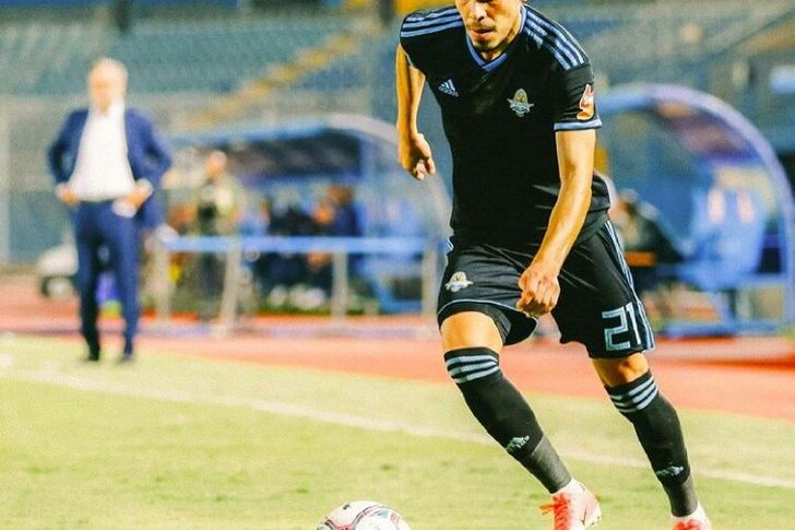محمد حمدي لاعب ظهير أيسر بيراميدز 