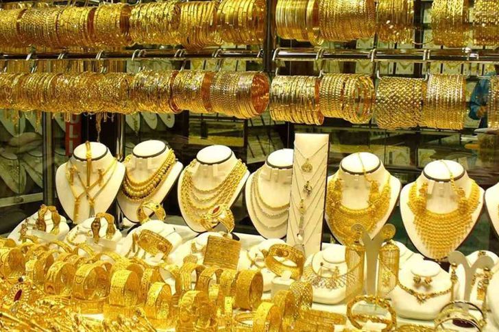 سعر الذهب في مصر منتصف التعاملات