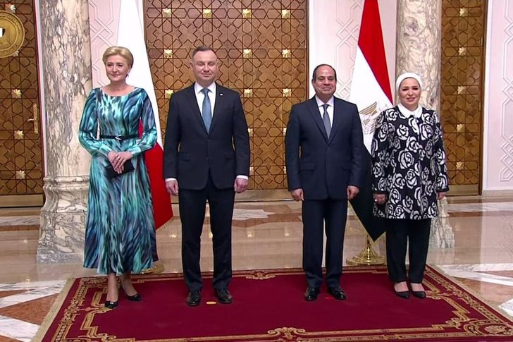 الرئيس السيسي ونظيره البولندي وزوجاتهم