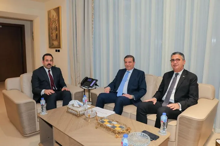 وزير التموين والزراعة