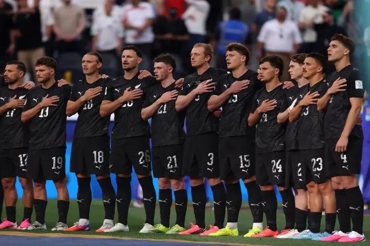 منتخب نيوزيلندا 