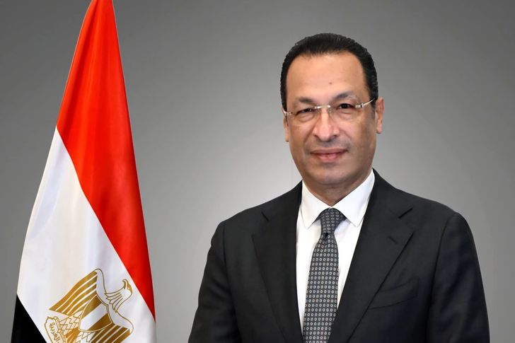 وزير الاتصالات 