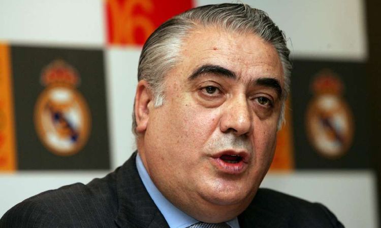 بعد وفاته بسبب كورونا.. تعرف على تاريخ لورينزو سانز مع ريال مدريد اهل مصر