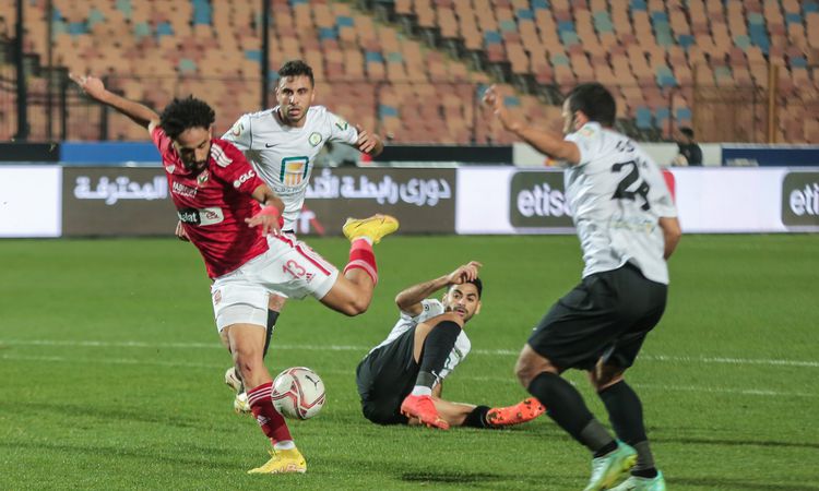 30 دقيقة.. مروان عطية يُهدر الثاني للأهلي أمام الهلال السوداني