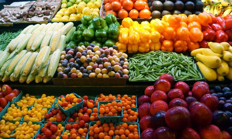 أسعار الفاكهة والخضروات اليوم الخميس في أسواق الفيوم | أهل مصر
