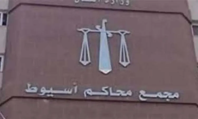 «مكنش في وعيه».. المشدد 7 سنوات لعاطل حاول التعدي على طفلة داخل منزلها بأسيوط