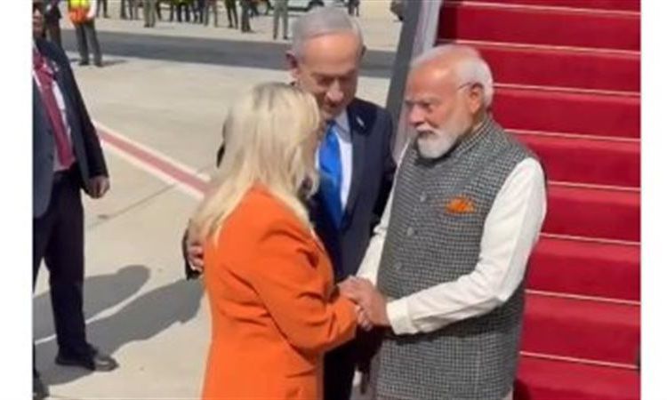 من غاندي إلى مودي.. كيف انقلبت بوصلة الهند من فلسطين إلى إسرائيل؟